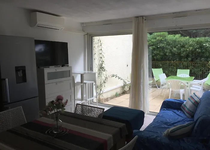 T2 De 33 M2 Plus Terrasse De 20M2 Vue Sur Mer Climatise A 10 Secondes Chrono A Pied De La Plage , Mer Et Sentier Du Littoral Residence Marina Cap Negre Six-Fours-Les-Plages