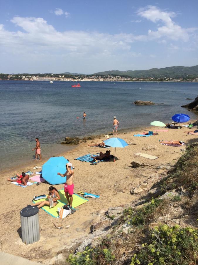 Marina Cap Negre: Beachfront With Sea View Terrace * Six-Fours-les-Plages
