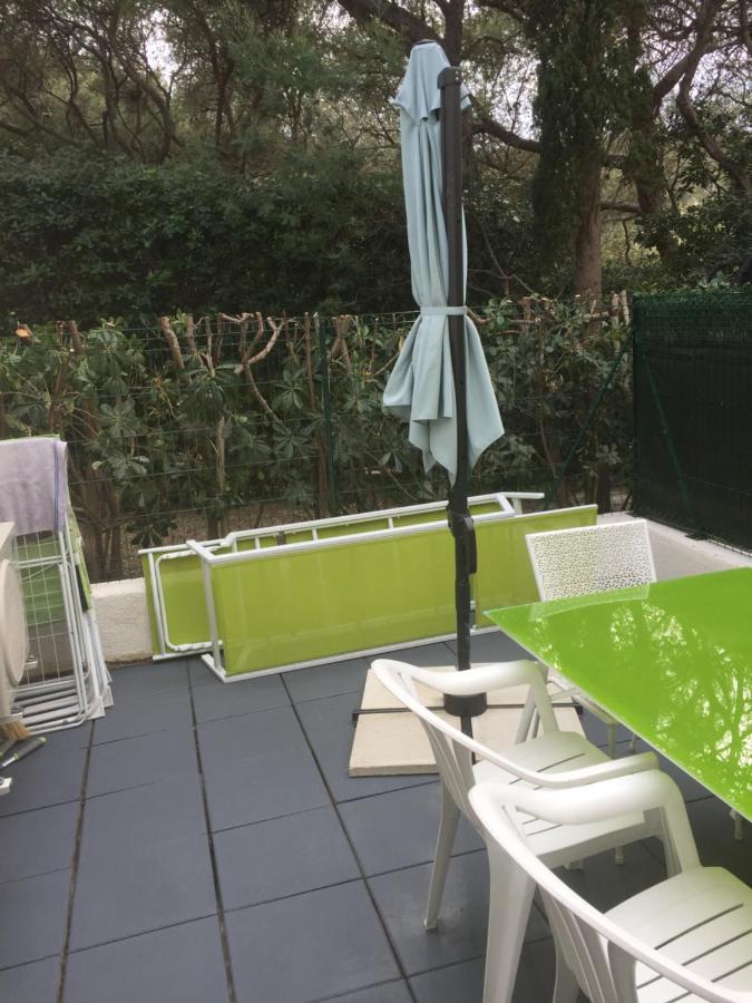 Apartment Marina Cap Negre: Beachfront With Sea View Terrace *